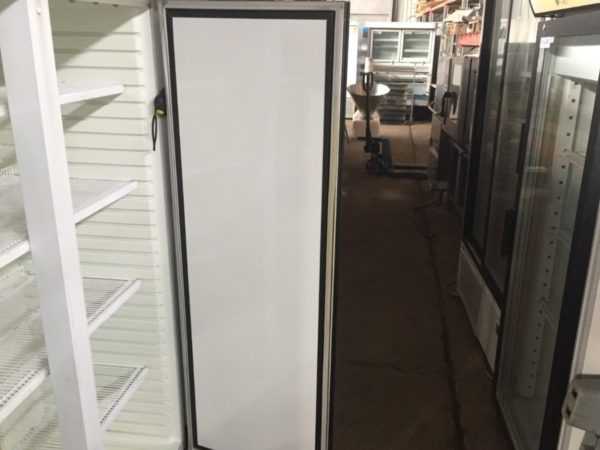 Купить Шкаф холодильный Derby expo 98C (нерабочий)