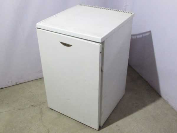 Купить Шкаф холодильный Rosenlew RJV 179