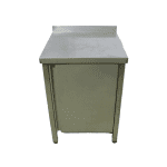 Стол тумба с дверью