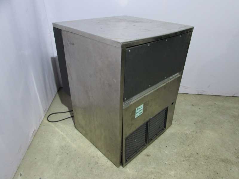 Купить Льдогенератор CB 1540 W
