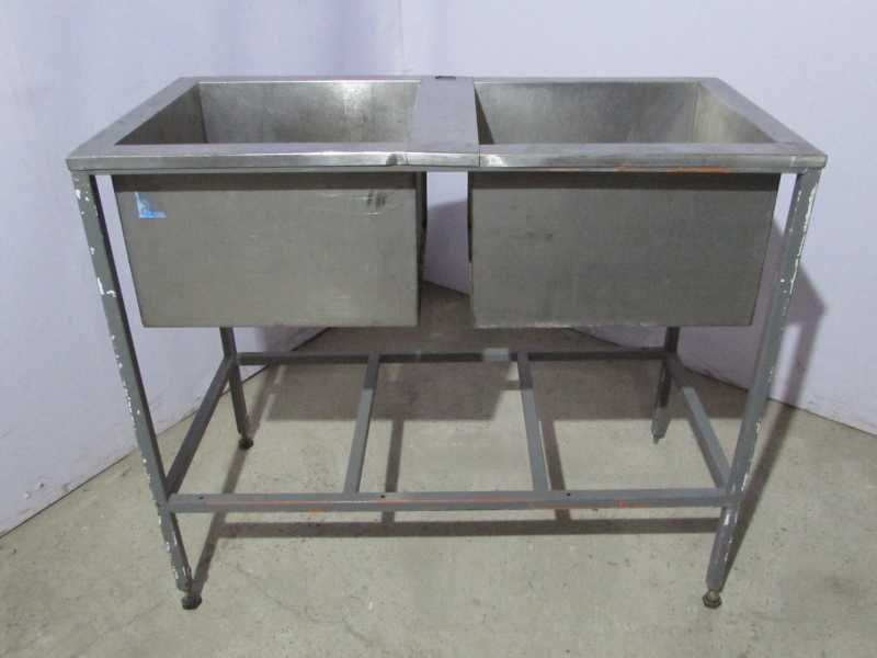 Мойка двухсекционная 106х53