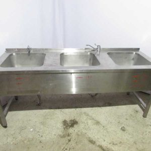 Мойка нержавейка 3 секции 210/70/83 с бортом смеситель