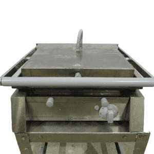 Купить Контактный гриль Electrolux PGRR2