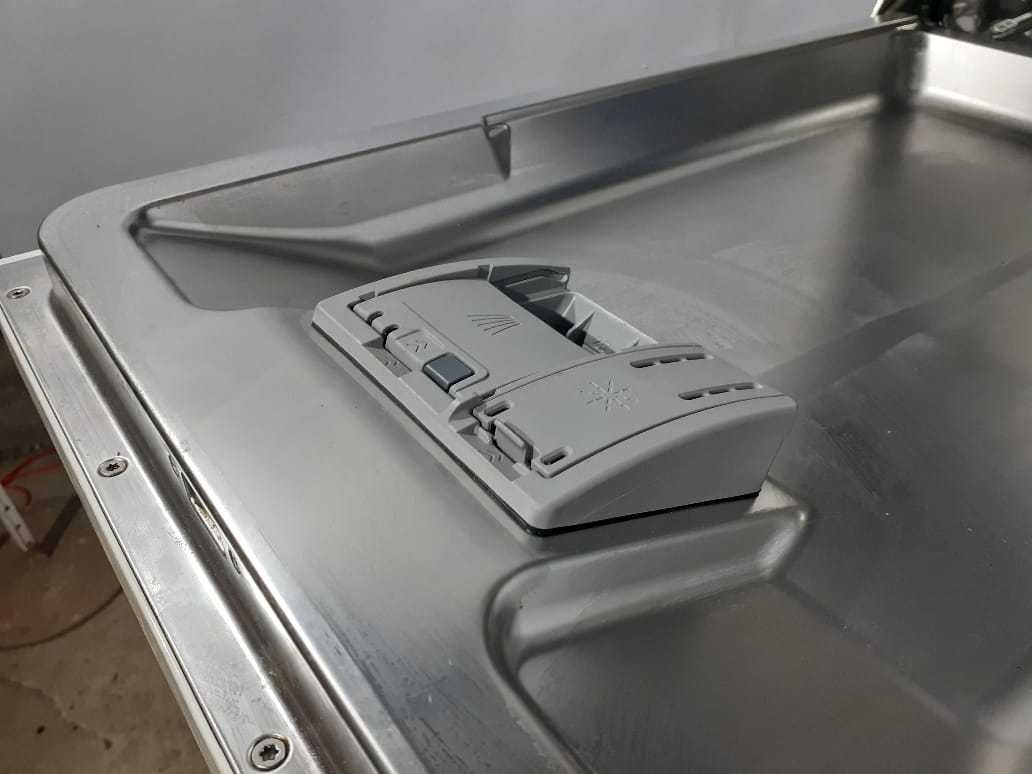 Купить Посудомоечная машина Siemens SR25M235RU