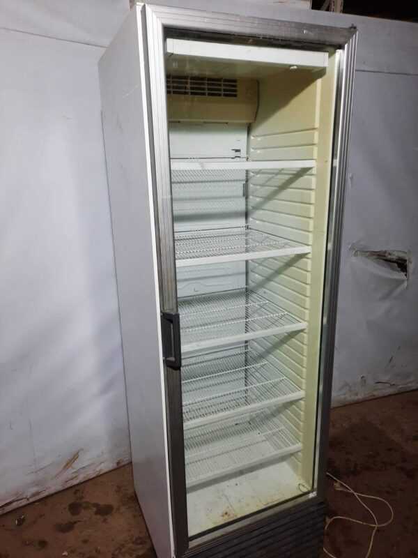 Купить Шкаф холодильный Caravell 390-020-10