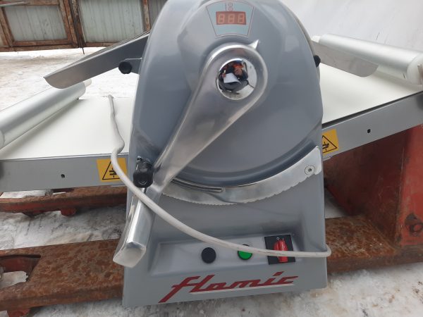 Купить Тестораскаточная машина Flamic SF450BDX500