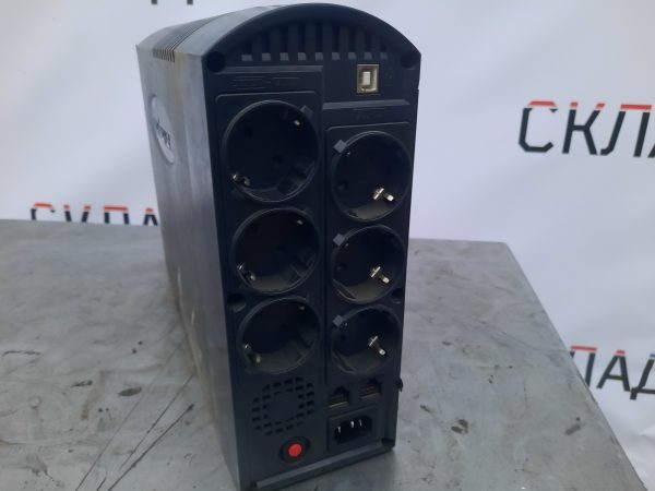 Купить ИБП CyberPower CP1350EAVRLCD