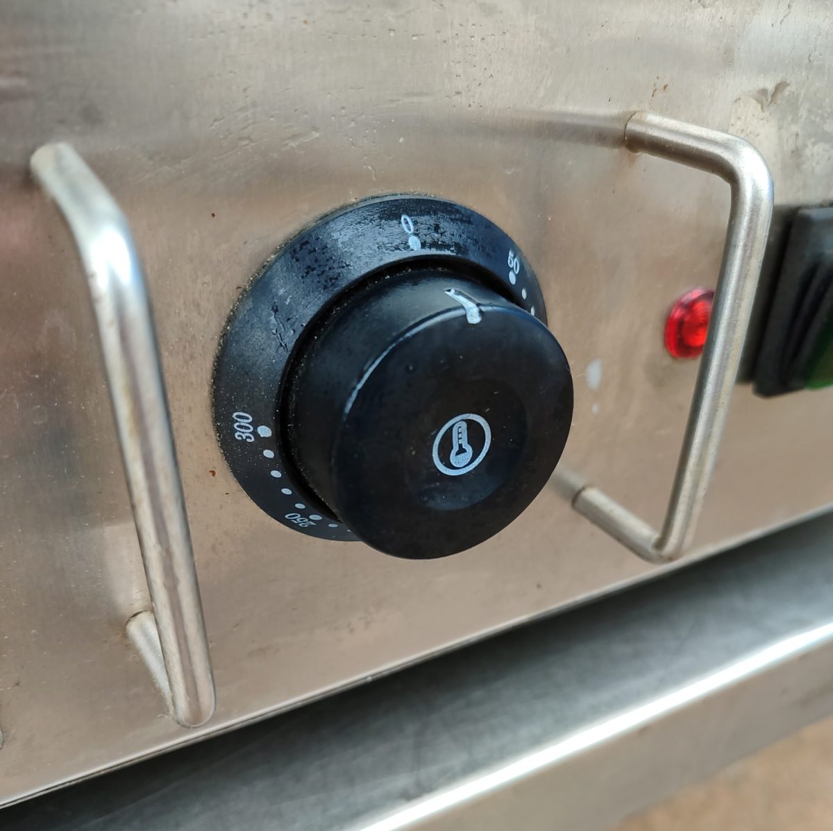 Купить Жарочная поверхность Ergo EG-618