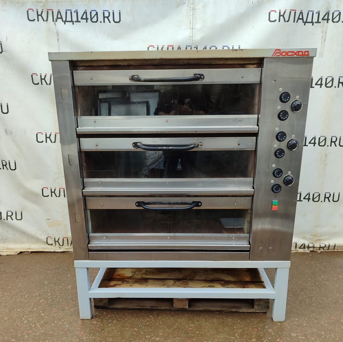 Купить Печь хлебопекарная Восход ХПЭ-750/3С