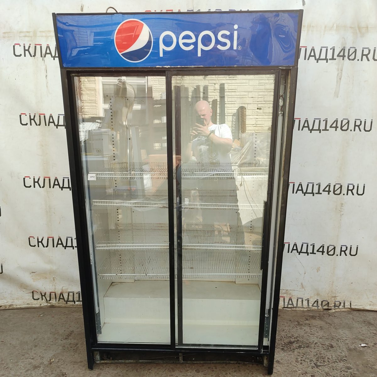 Купить Шкаф холодильный Helkama C10G HMS PEPSI