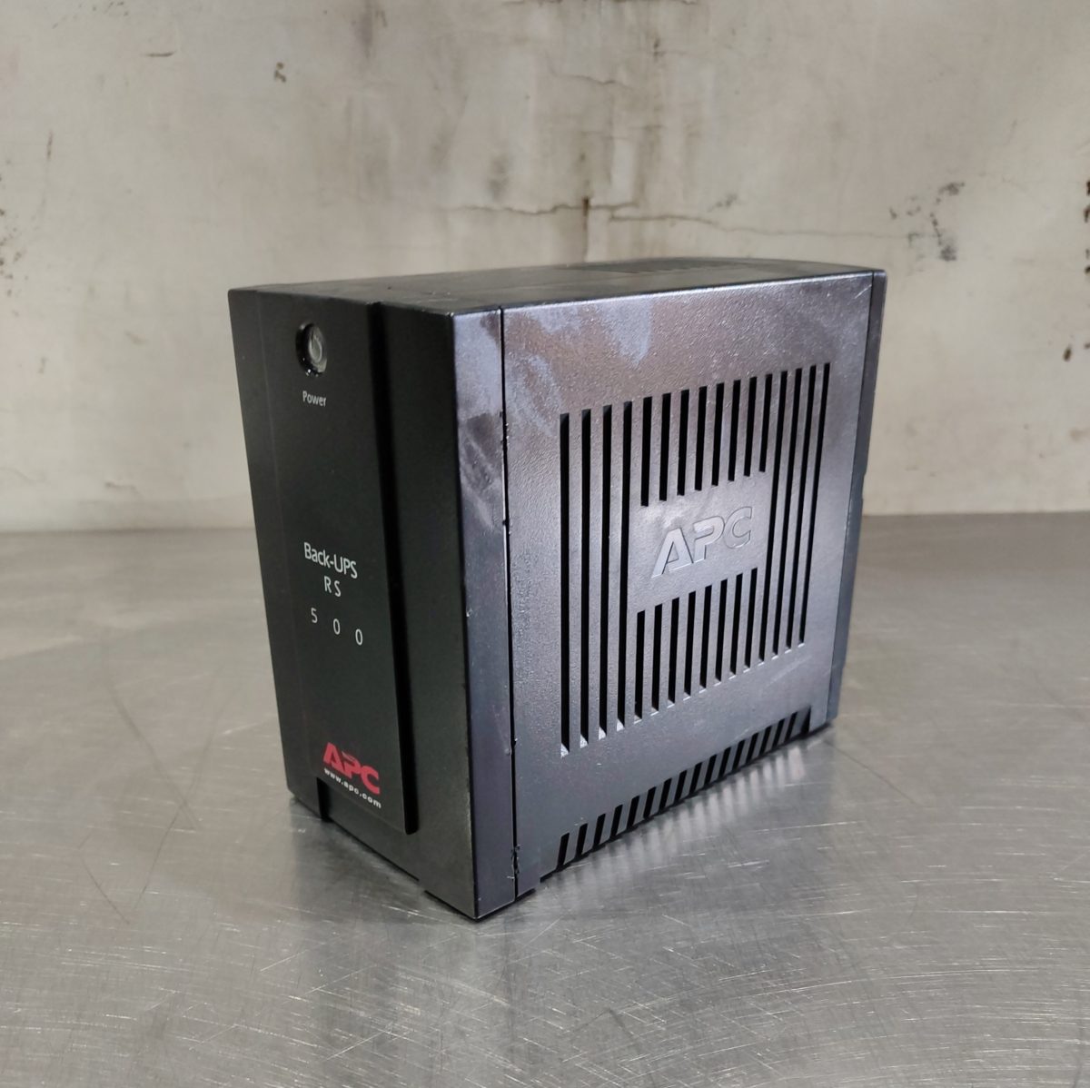 Купить ИБП apc back-ups rc 500