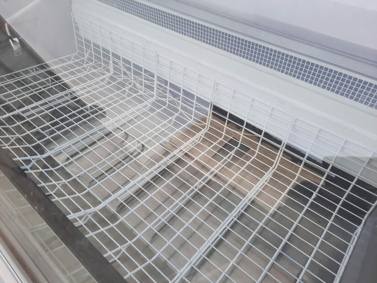 Купить Витрина морозильная Golfstream Двина 150 ВН