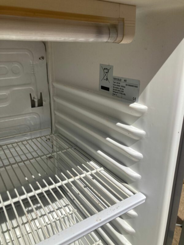 Купить Шкаф холодильный барный Tefcold BC145
