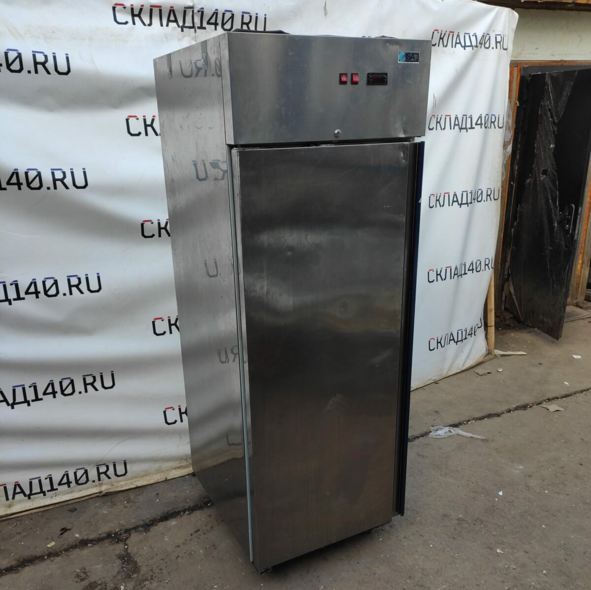 Купить Холодильный шкаф Isa GE 700 TN