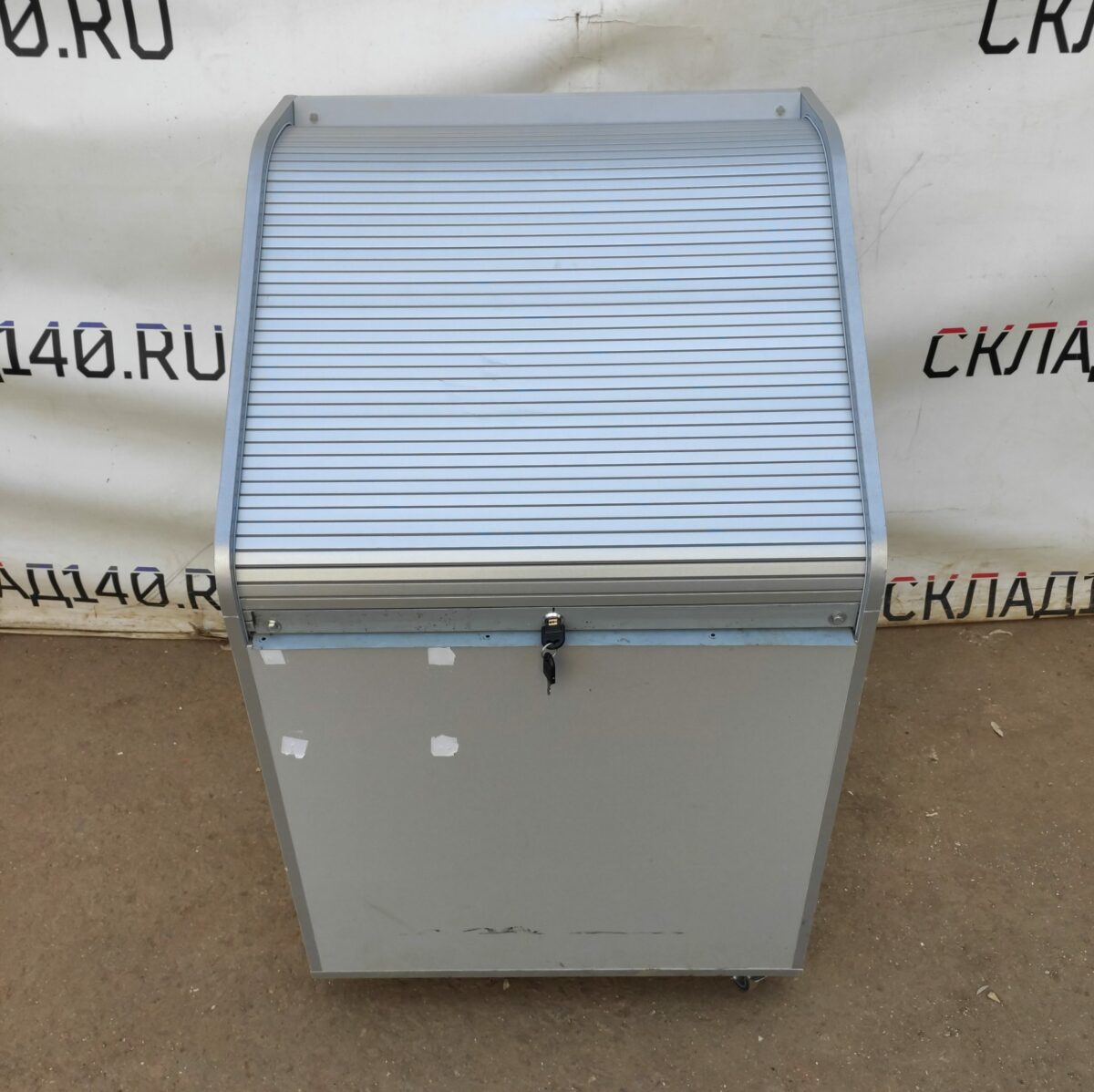 Купить Шкаф для сигарет напольный 67/64/104 пластик/лдсп серый 80 видов