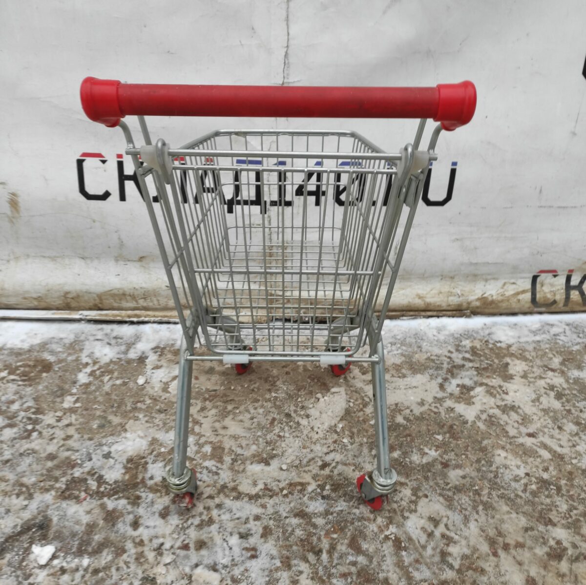 Купить Тележка покупательская детская хром