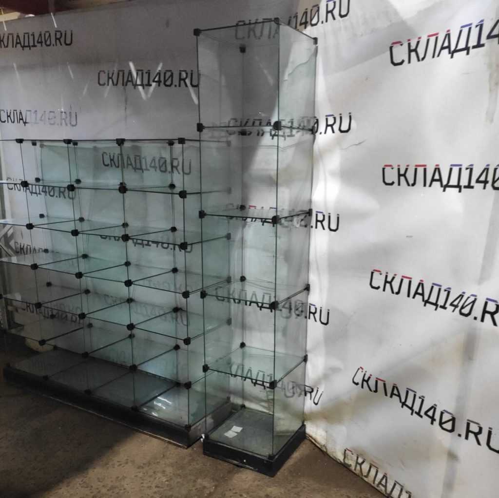 Витрина стеклянные кубы