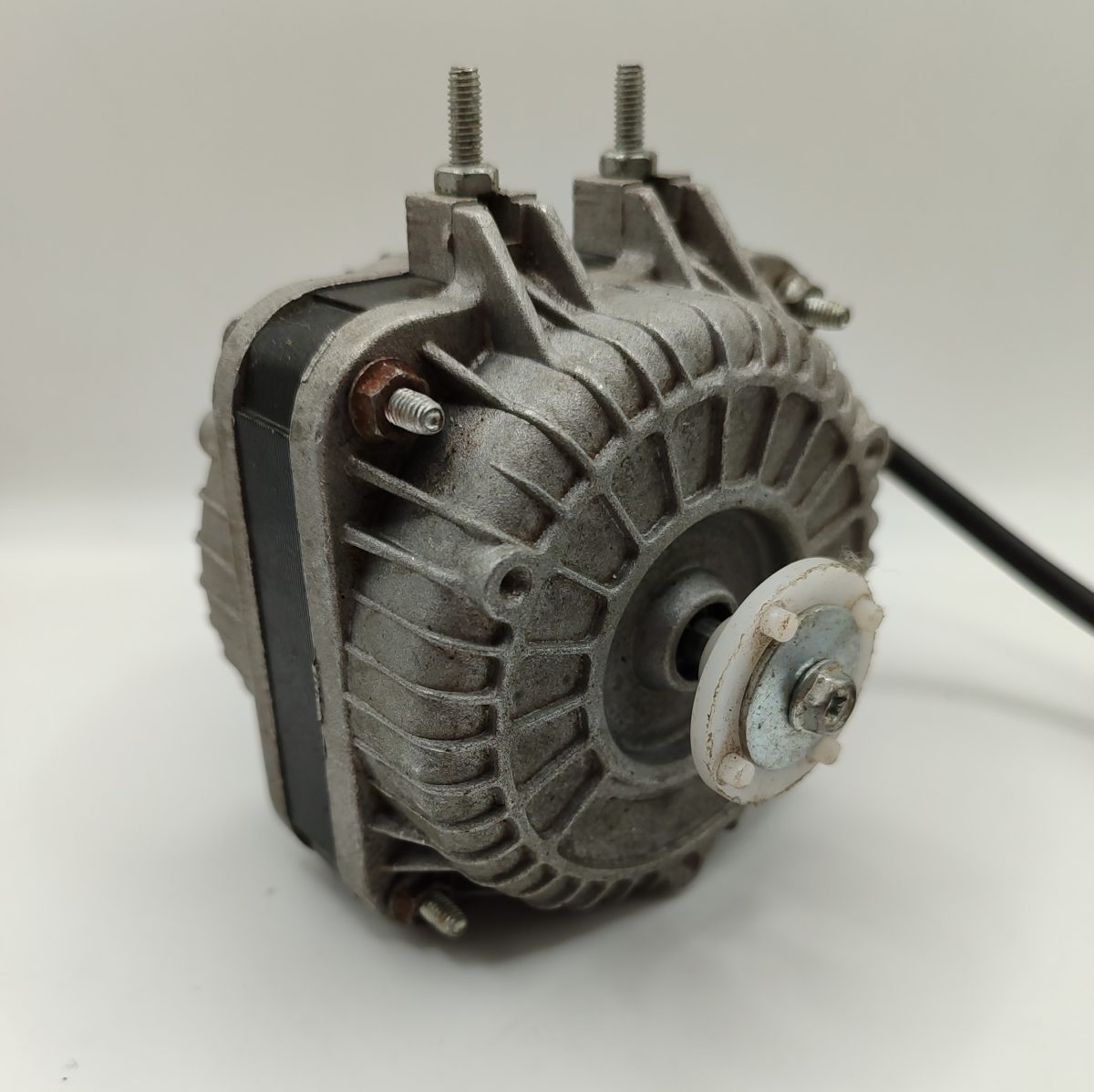 Купить Микродвигатель Weiguang YZF 5-13