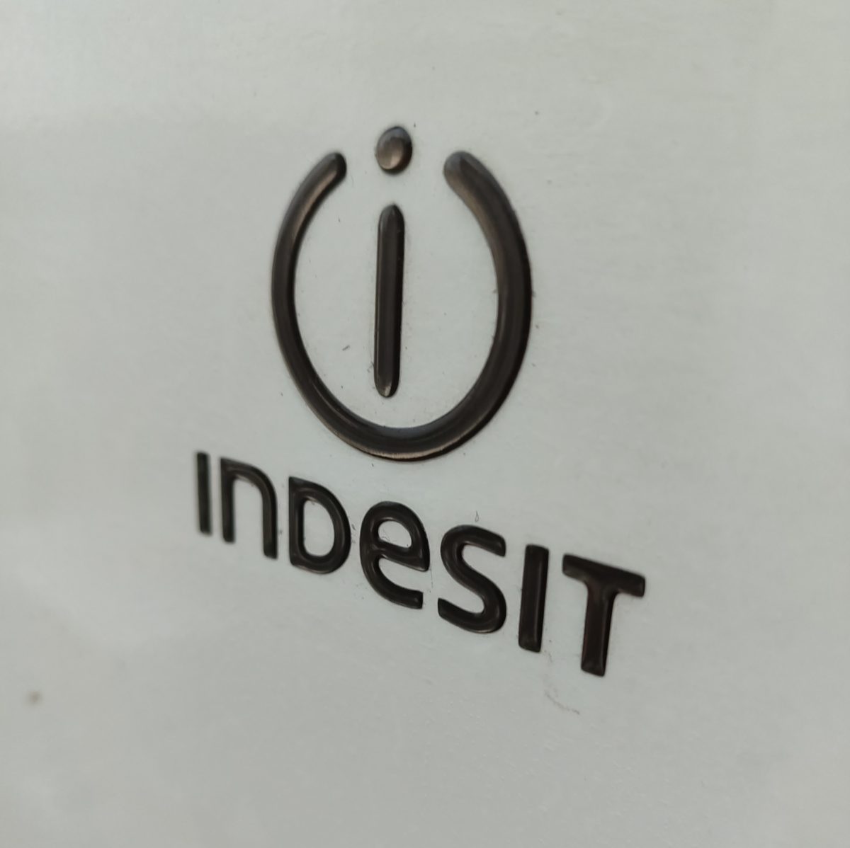 Купить Холодильник бытовой Indesit c138g.016