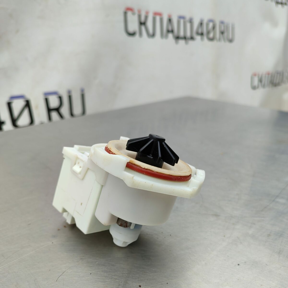 Купить Насос сливной для посудомоечной машины Indesit,Ariston,Whirlpool 2KEBS 105/011A 16002301 Copreci -C00272301 (C00256542) DFP 5847M