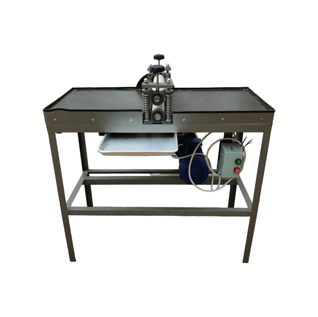 Тестораскаточная машина Россия ТРМ-750/400