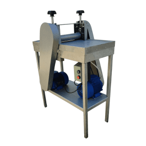 Купить Тестораскаточная машина Россия ТРМ-1500/300