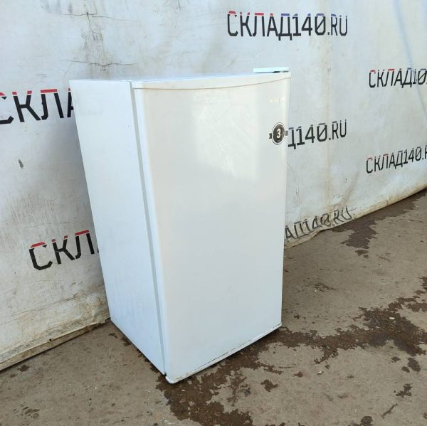 Купить Шкаф холодильный барный DEXP RF-SD090ma/w