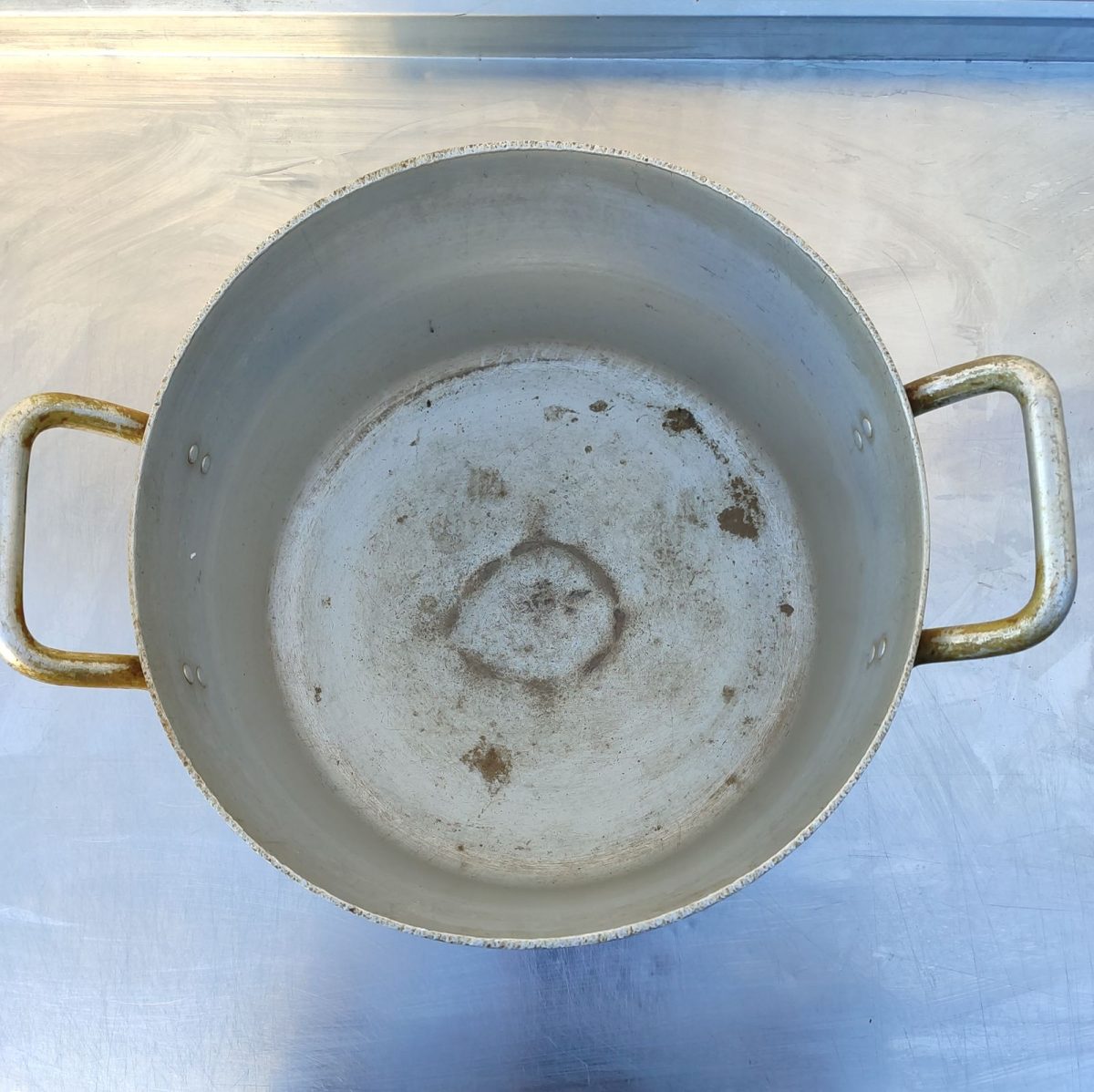 Купить Кастрюля алюминиевая 18л д33 в22