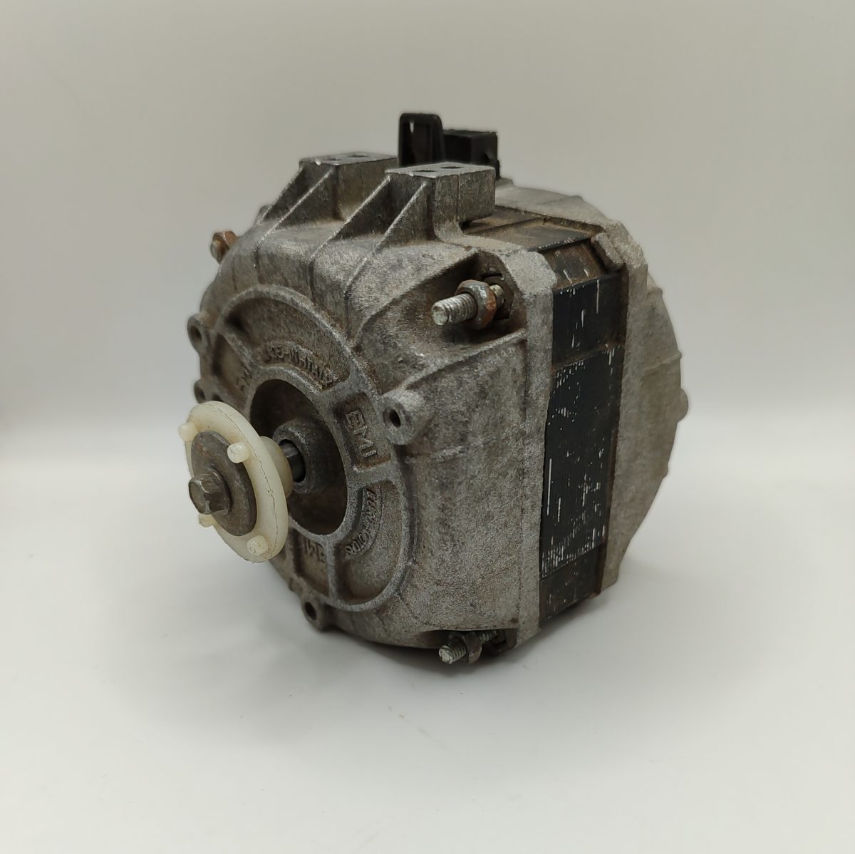 Купить Микродвигатель VDE 82E-2010