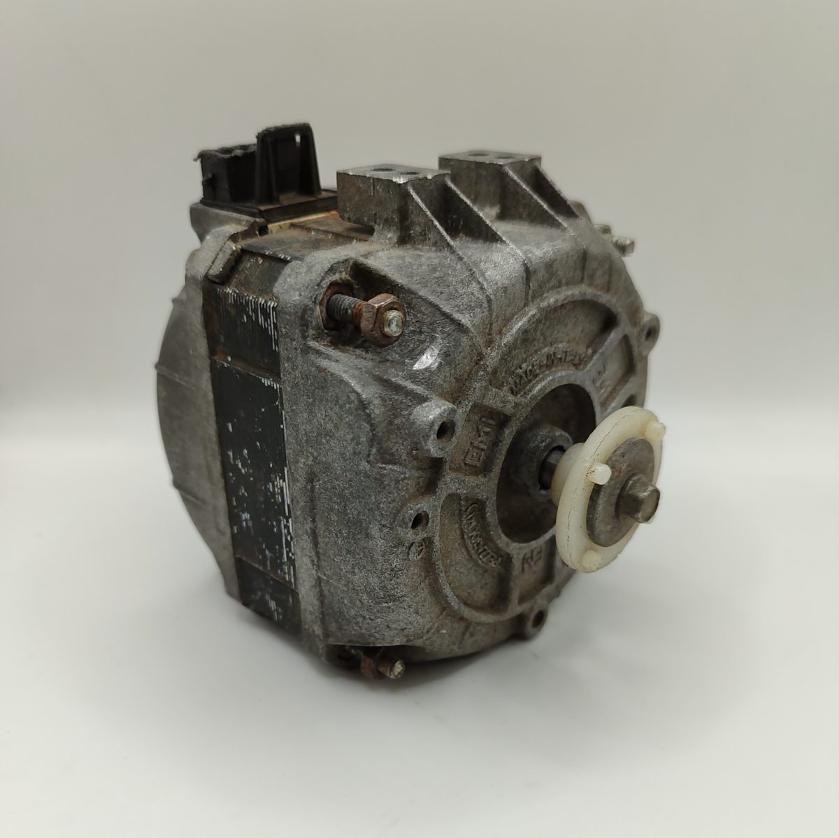 Купить Микродвигатель VDE 82E-2010