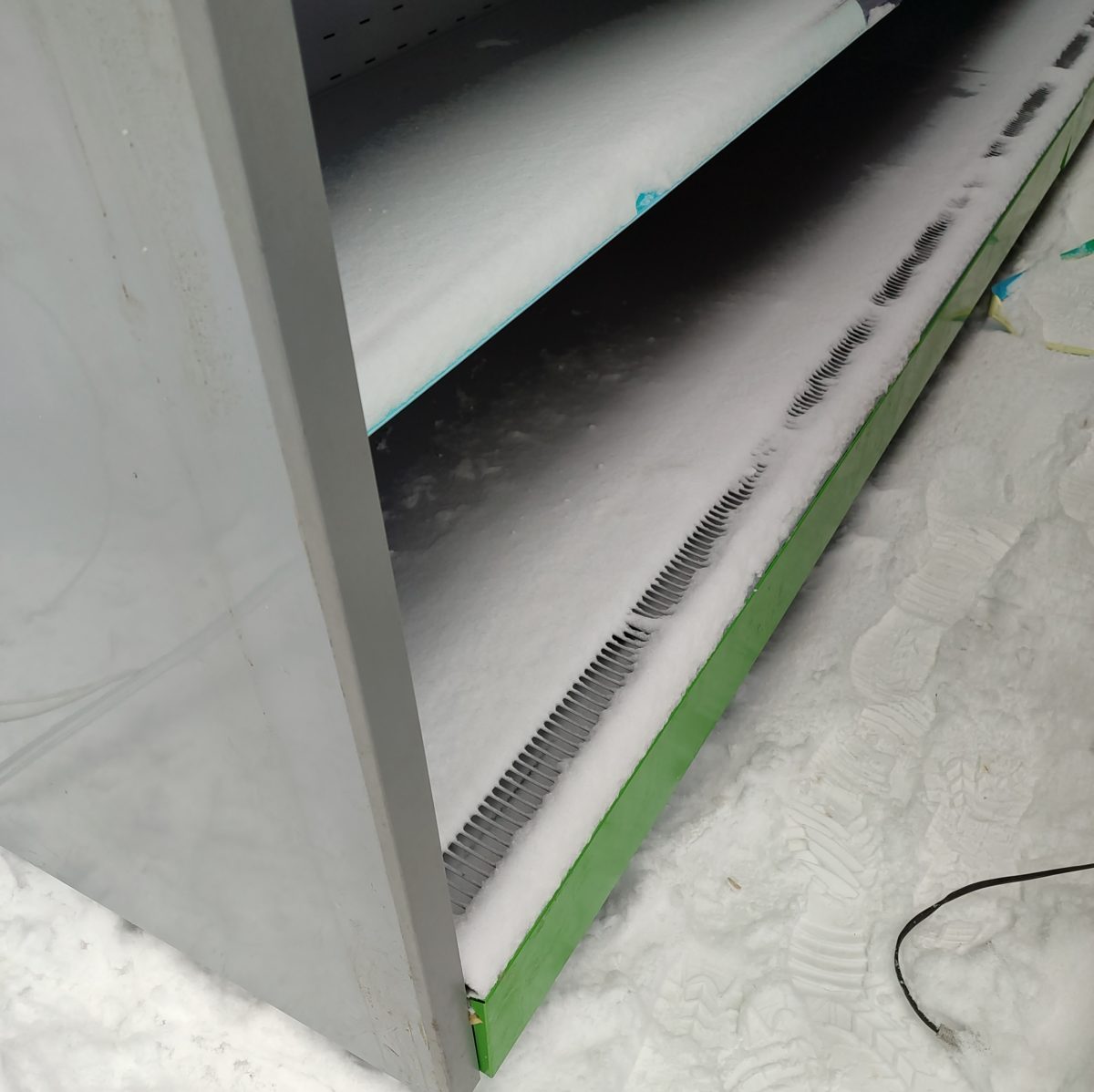 Купить Горка холодильная выносной холод Brandford Vento 250