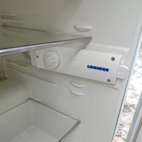 Купить Барный холодильник Liebherr KT 1430