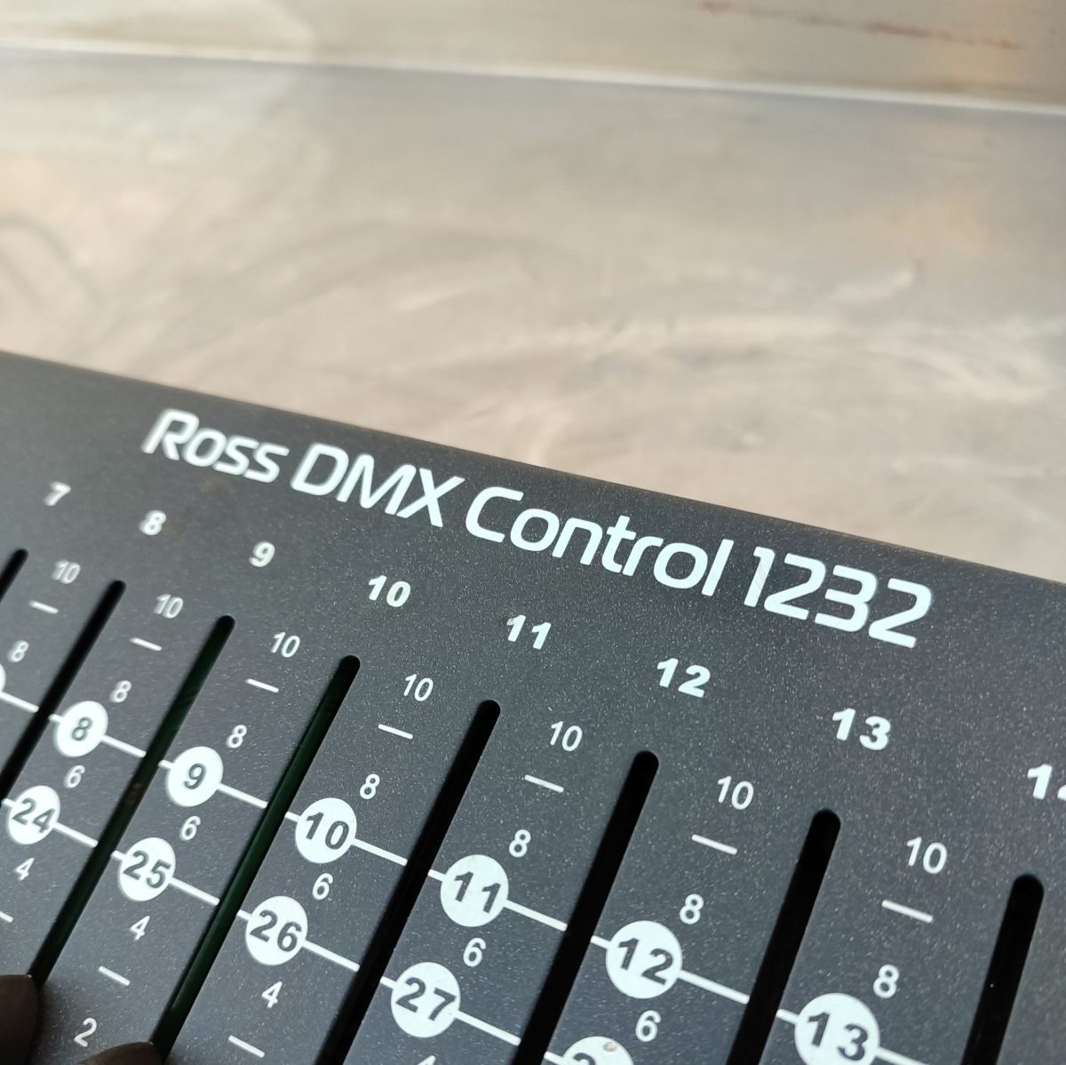 Купить Пульт световой DMX ROSS Control 1232