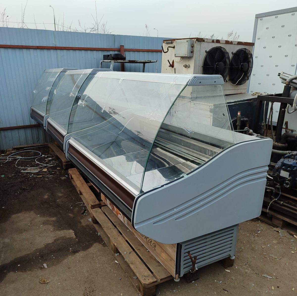 Купить Витрина выносной холод Ариада Ариэль ВУ 3-420