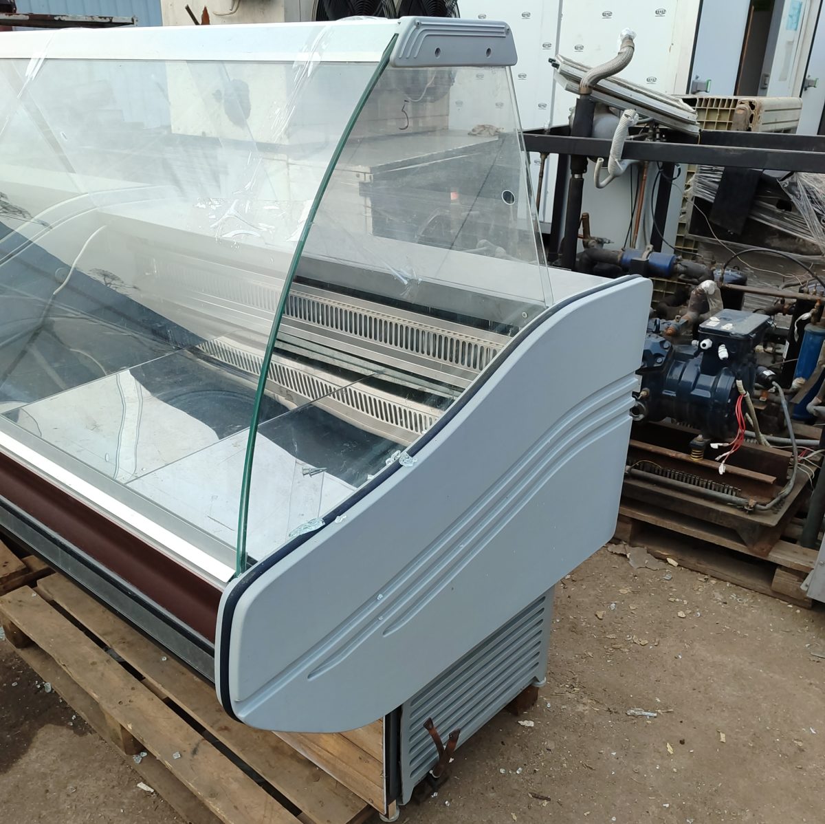 Купить Витрина выносной холод Ариада Ариэль ВУ 3-420