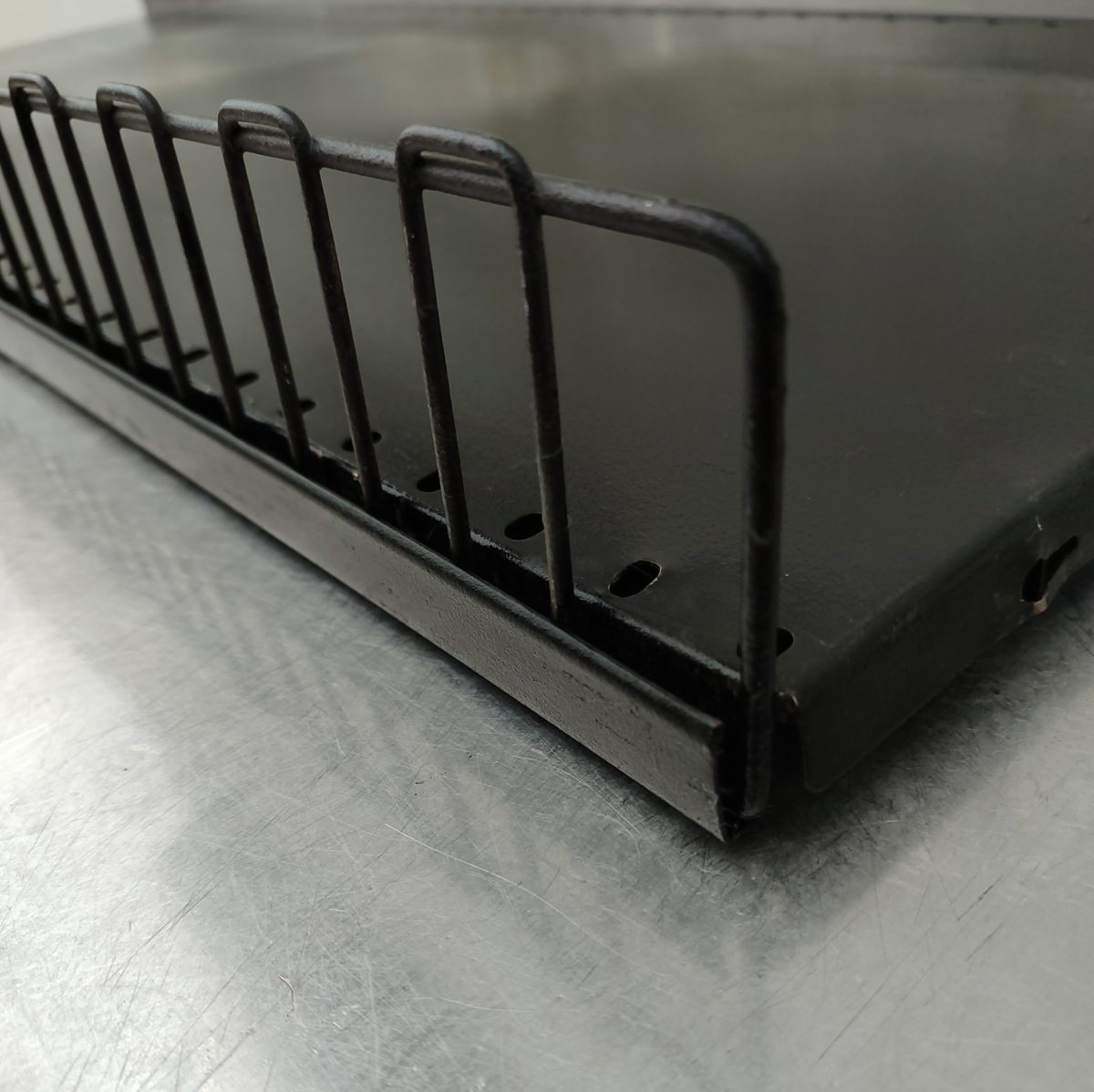 Купить Ограничитель полки П-образный 1250/85