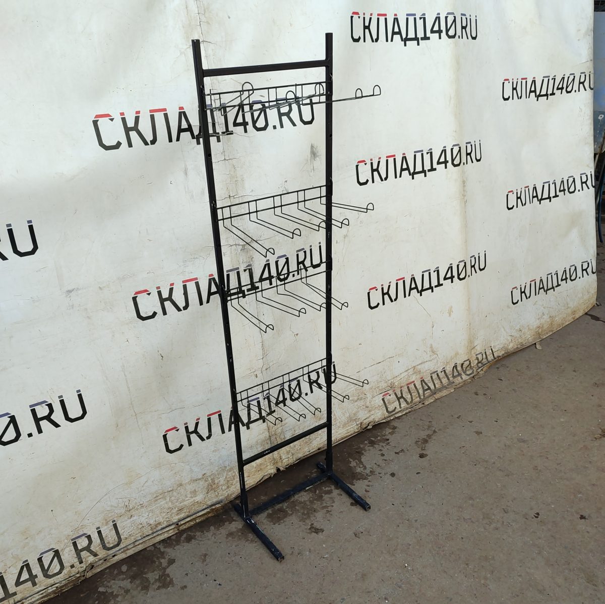 Купить Стойка прикассовая 39/30/150 черная 19 крючков