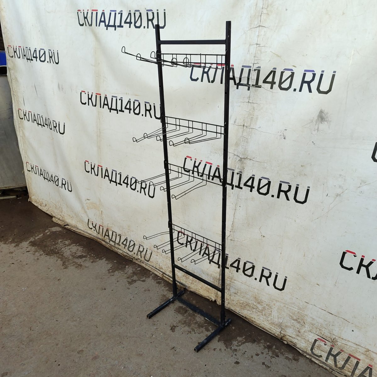 Купить Стойка прикассовая 39/30/150 черная 19 крючков