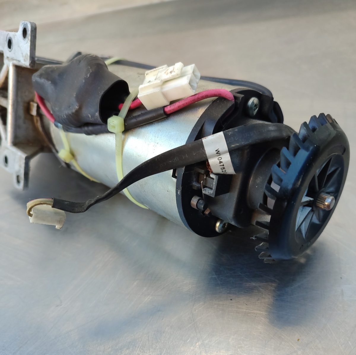 Купить Мотор для миксера KitchenAid 5skm7580xeer в сборе с редуктором