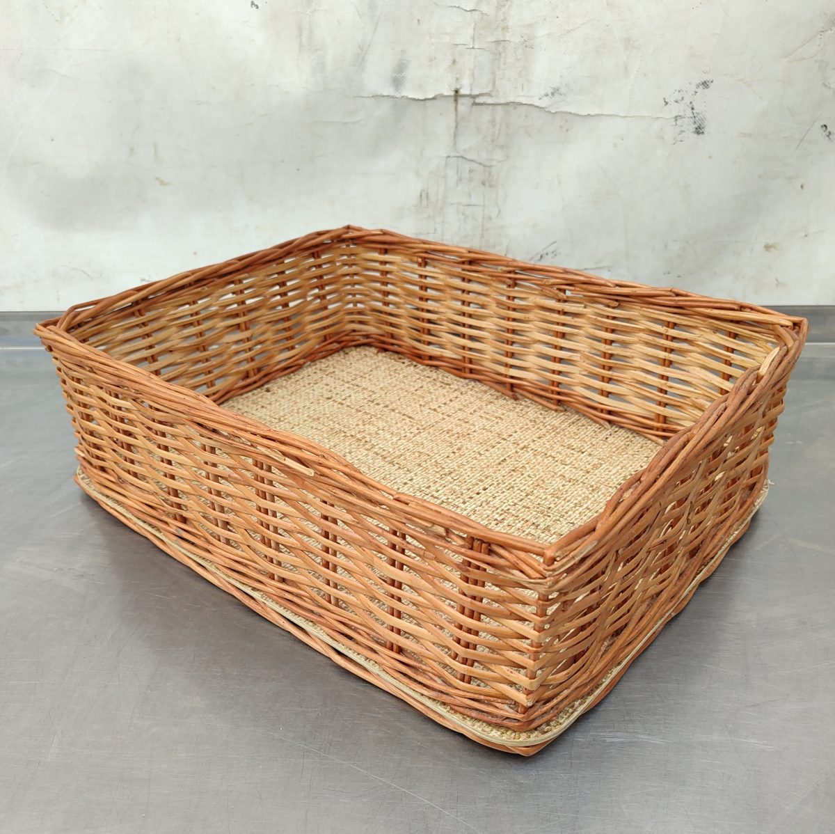 Купить Короб-лоток плетеный 39/30/12 прямой