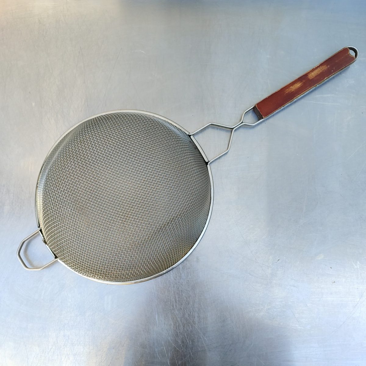 Купить Сито д26в8дл59 с ручкой