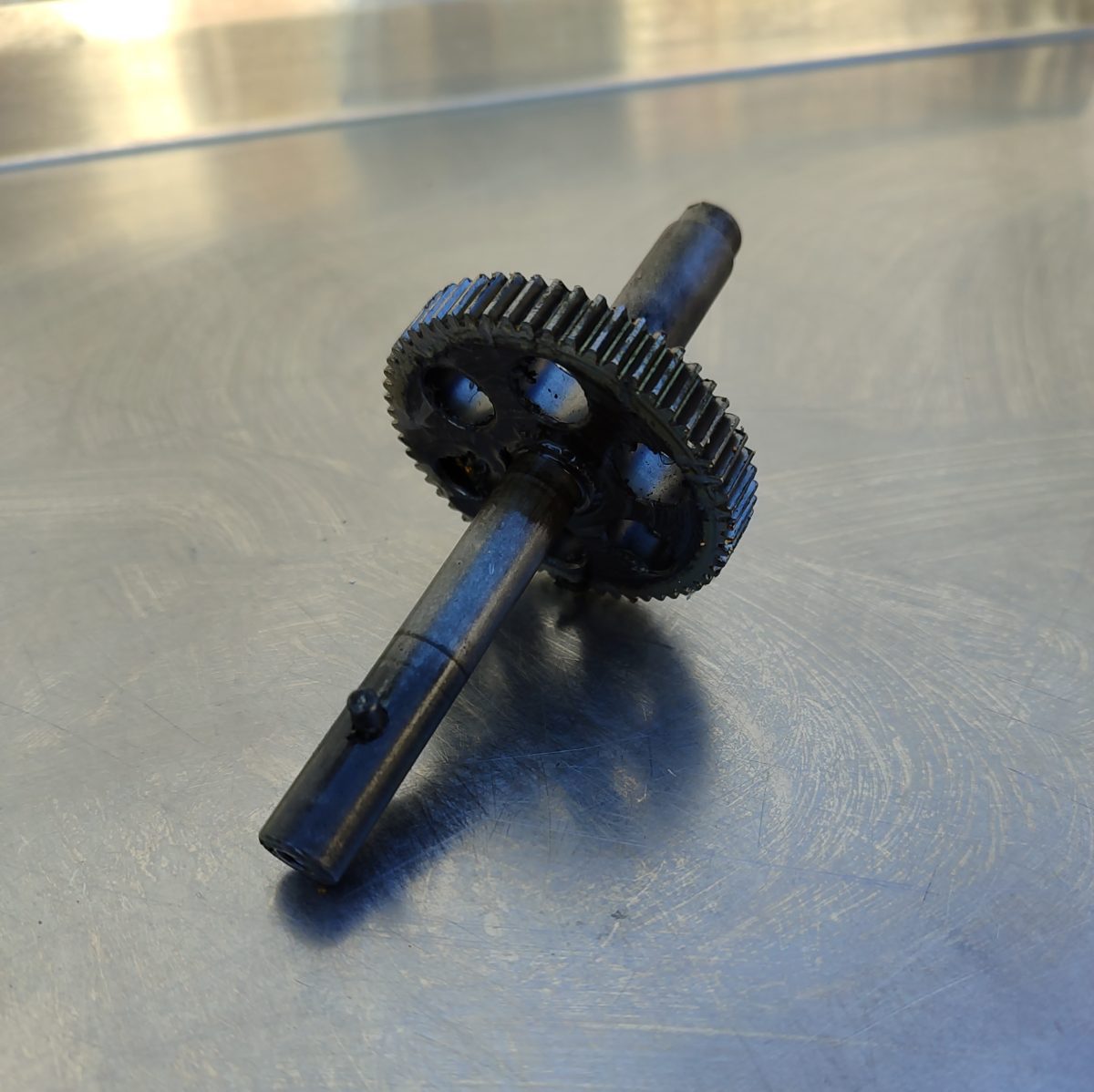 Купить Вал центральный с шестерней Gemlux GL-SM5G