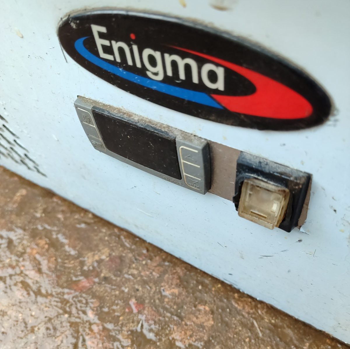 Купить Стол холодильный Enigma ESL-3851