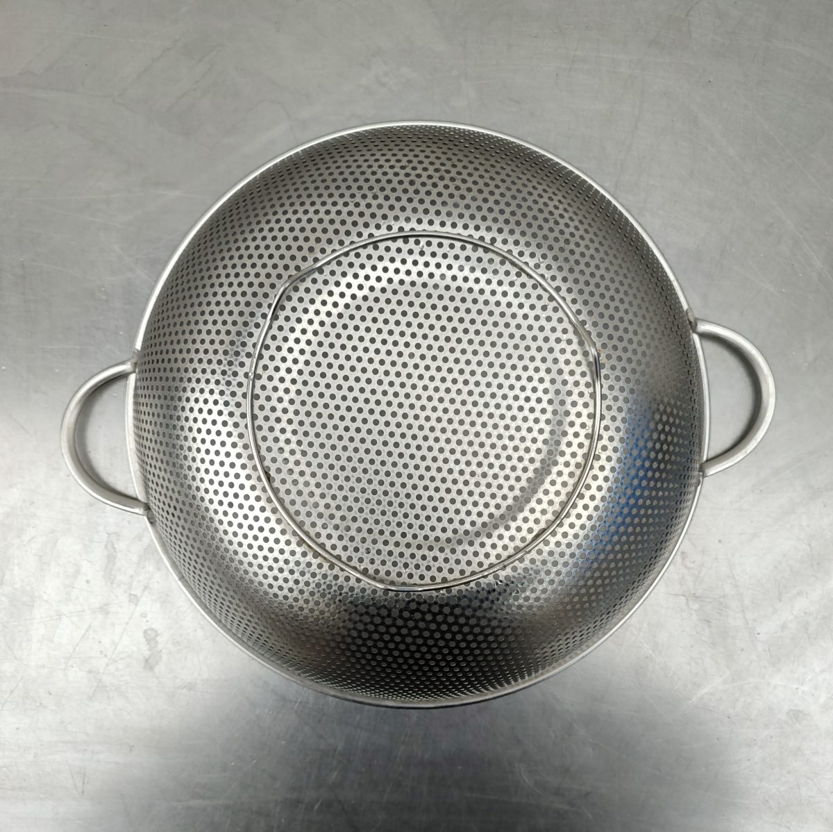 Купить Дуршлаг на подставке д25в10 ручки 3.5