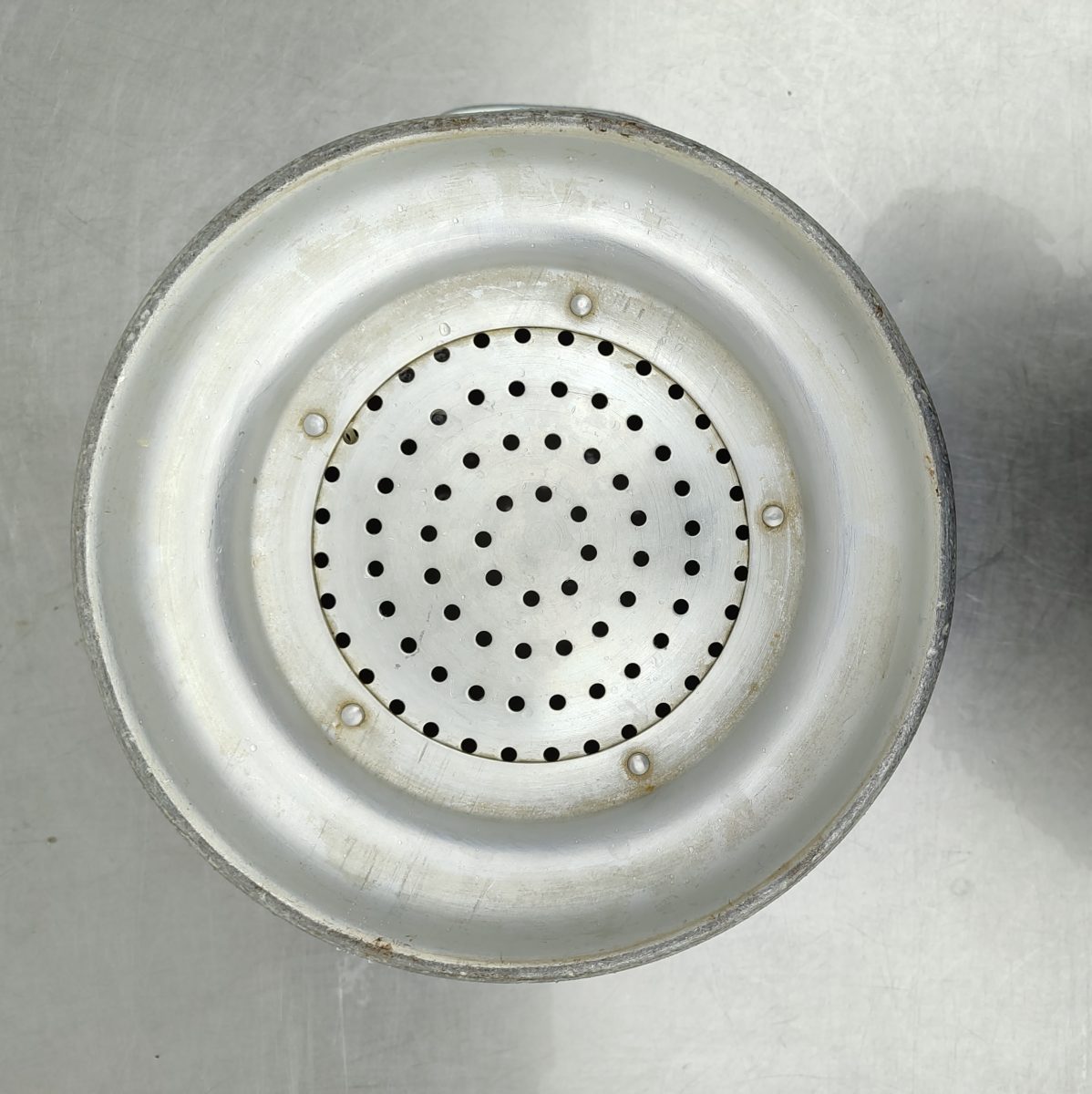 Купить Дуршлаг на подставке алюминий D30 H19 ручка 2х4см