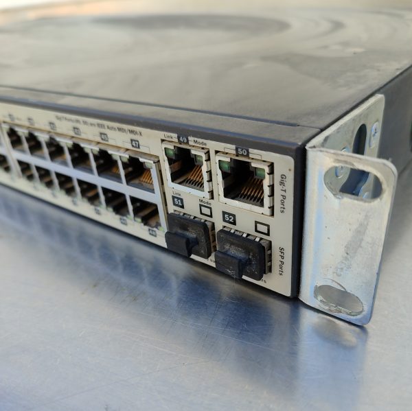 Купить Коммутатор HP J9020A