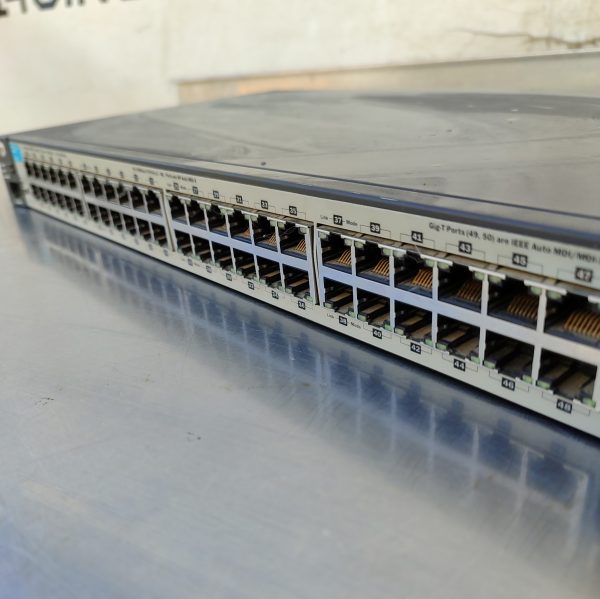 Купить Коммутатор HP J9020A