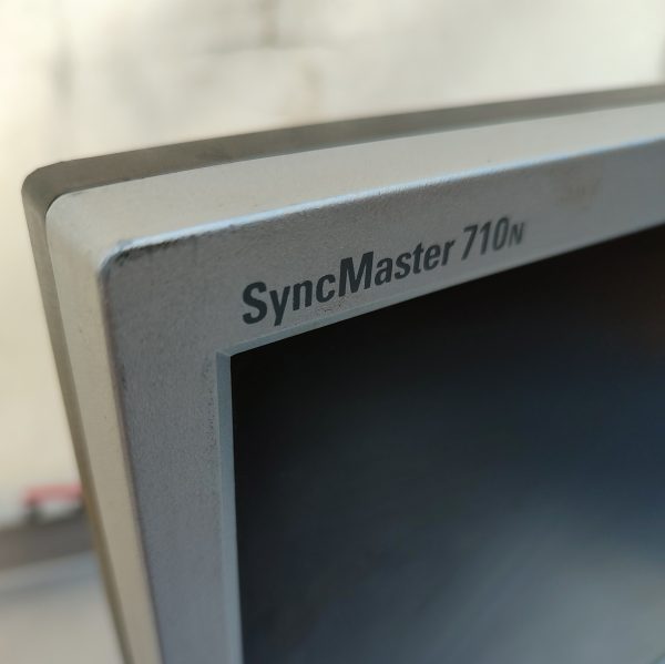 Купить Монитор Samsung SyncMaster 710N