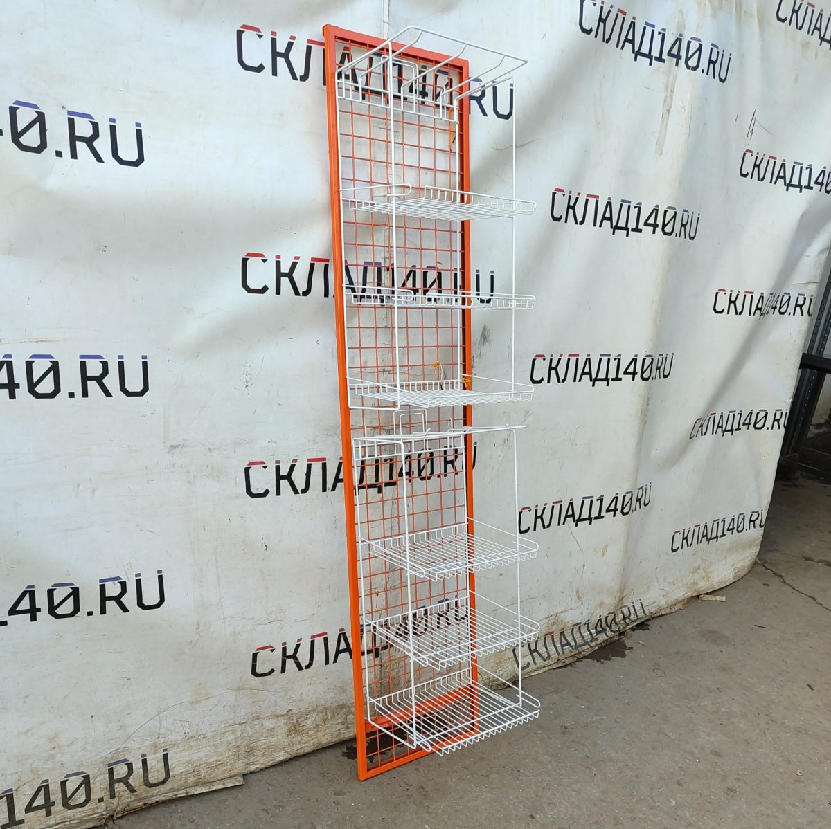 Купить Стойка прикассовая 42/32/190 бело-оранжевая 6 крючков 6 полок