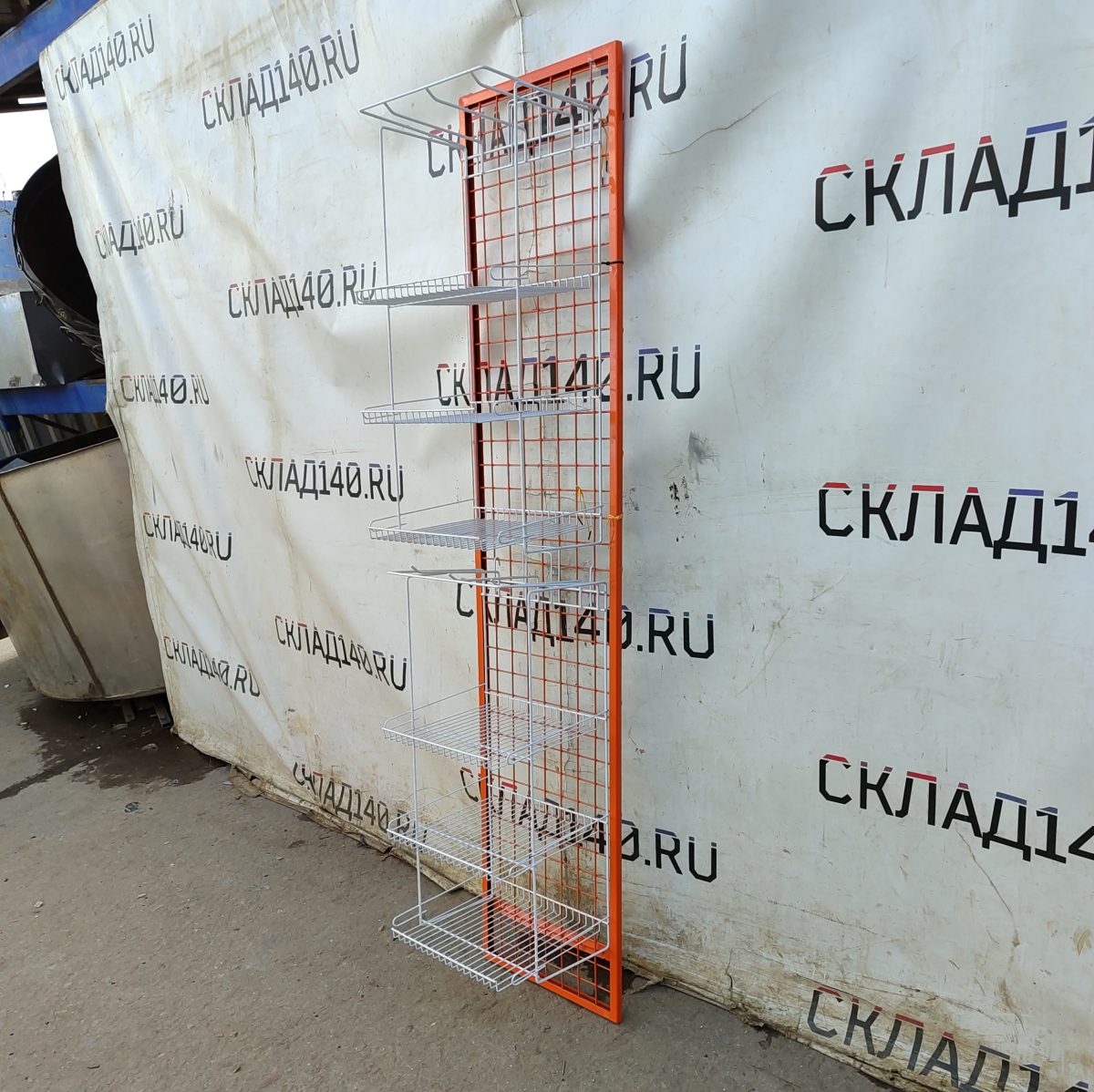 Купить Стойка прикассовая 42/32/190 бело-оранжевая 6 крючков 6 полок